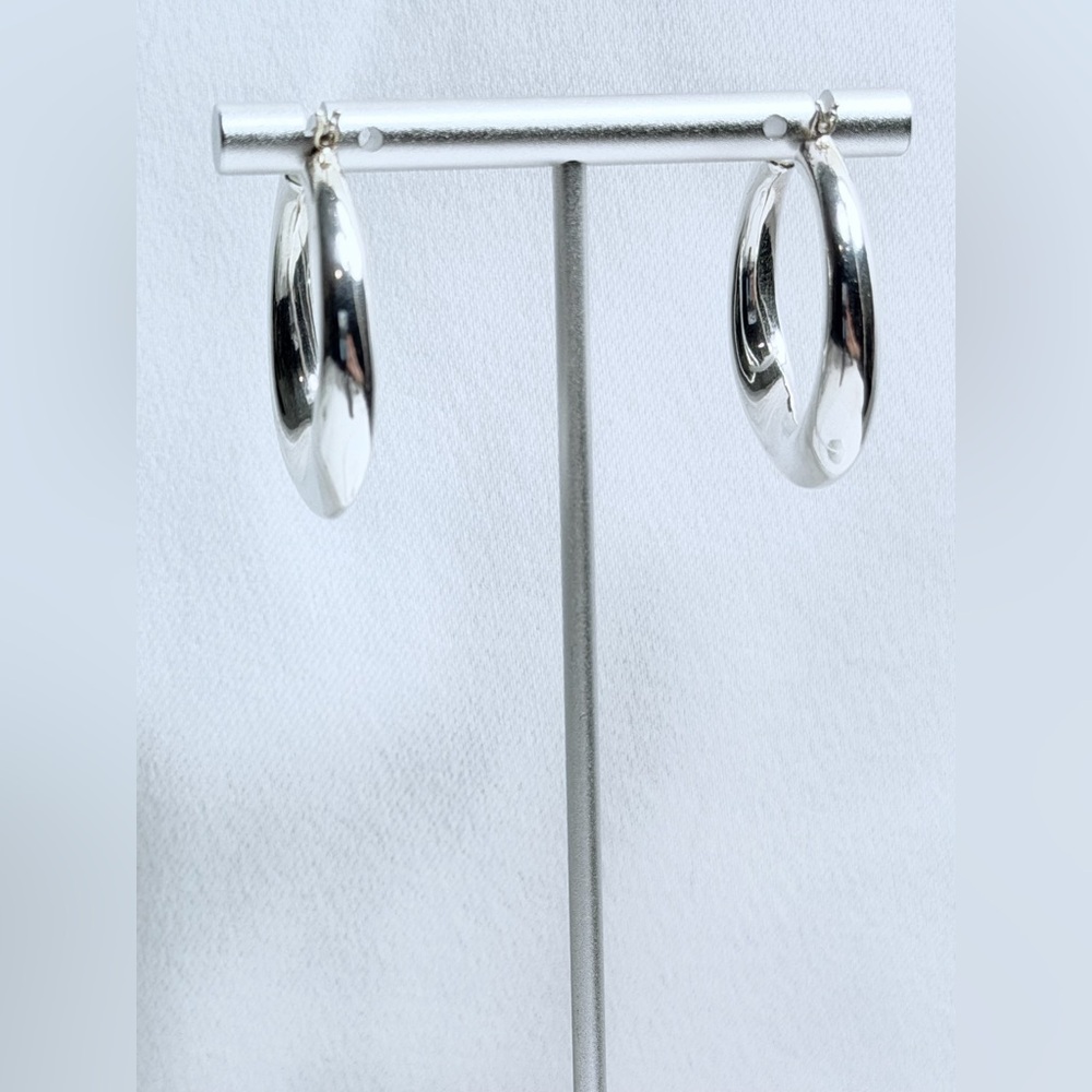 Vintage Sterling Silver Polished Medium Puffy Lopsided Hoop Earrings - Picture 6 of 16